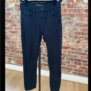 Express black skinny mid rise legging jeans size 0 S short